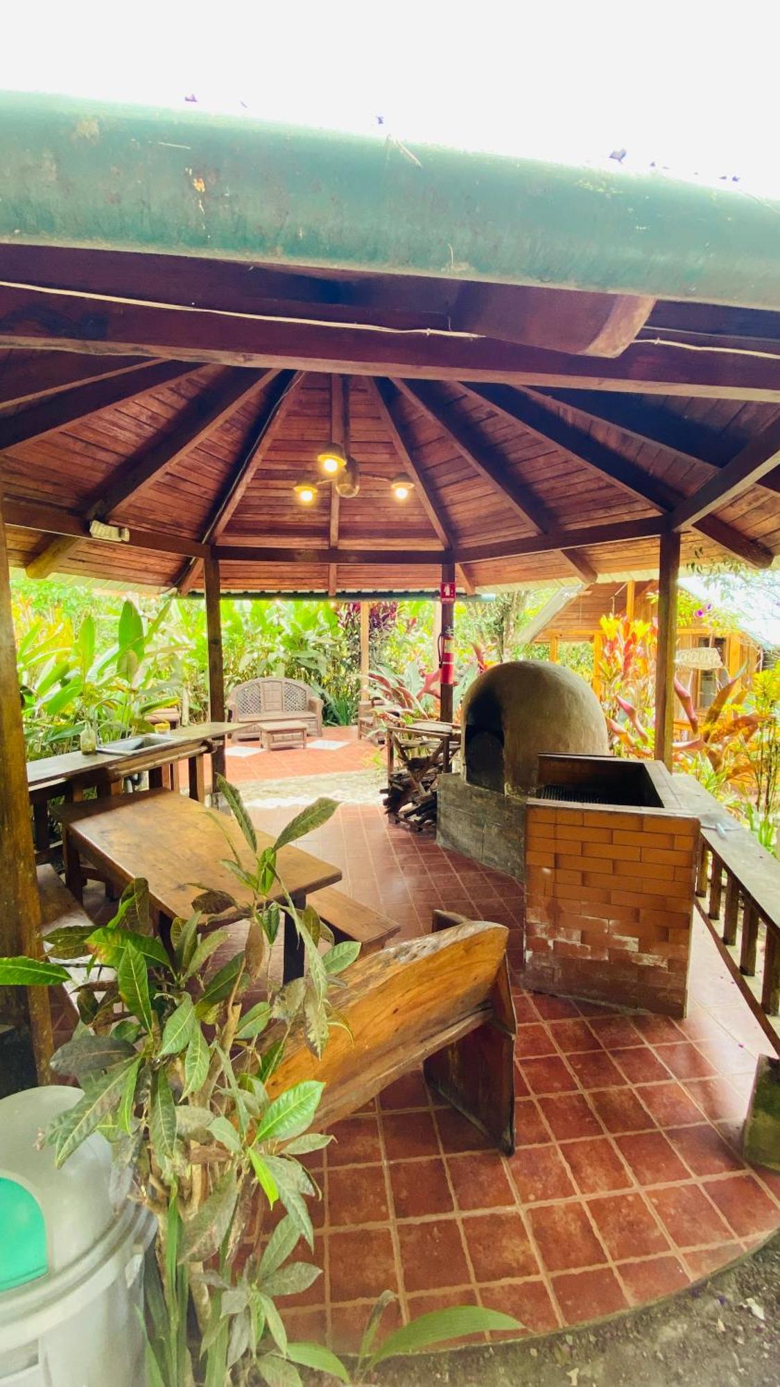 Hosteria Los Cedros De ميندو المظهر الخارجي الصورة